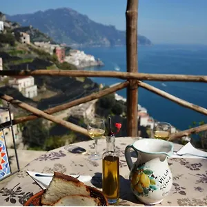 Rina 2* Amalfi