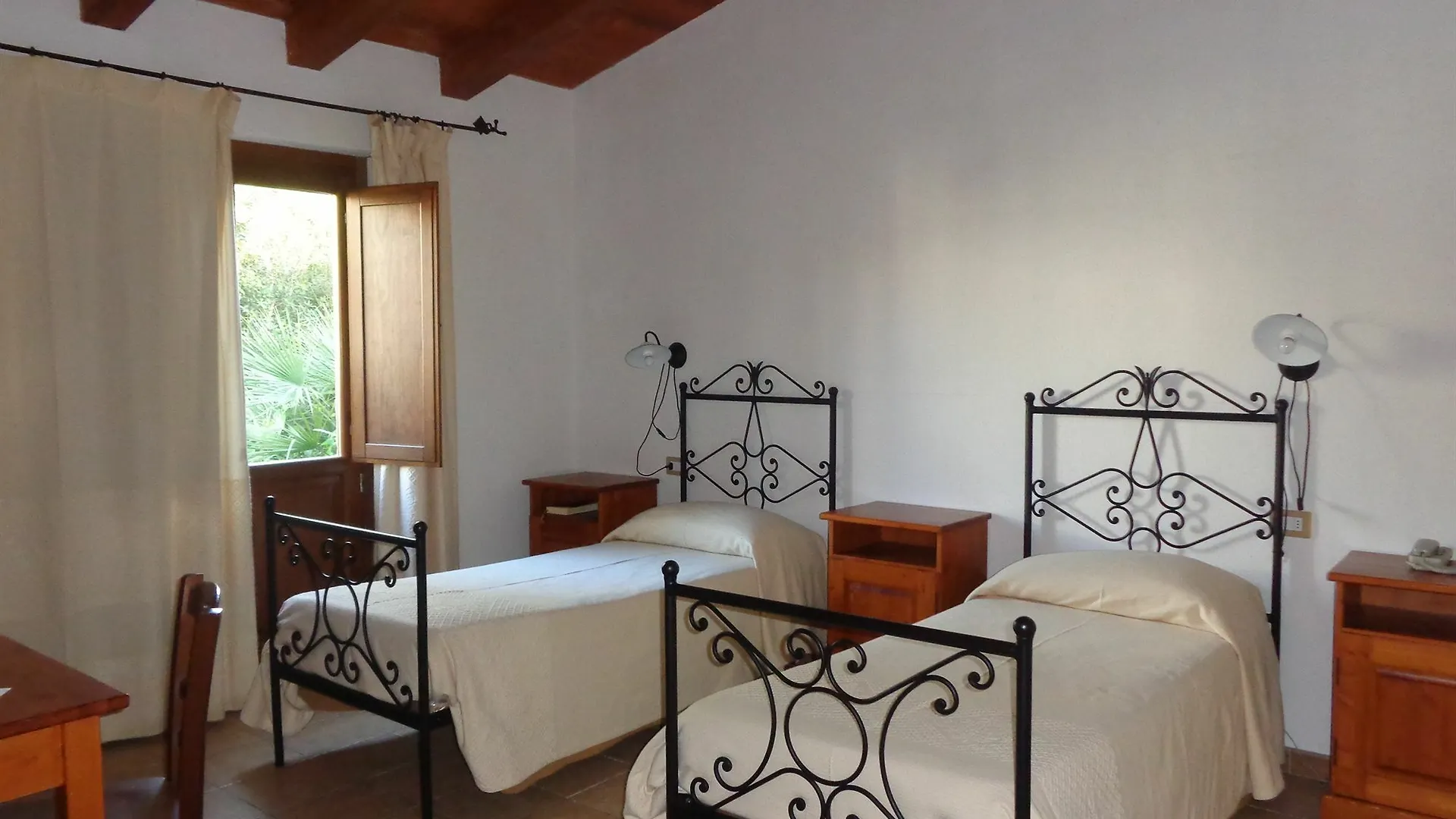 Hotel Su Baione Abbasanta